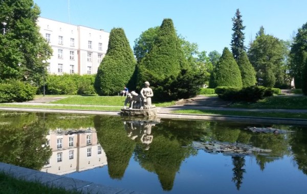 Białystok – rzeźba Praczek w Parku Planty